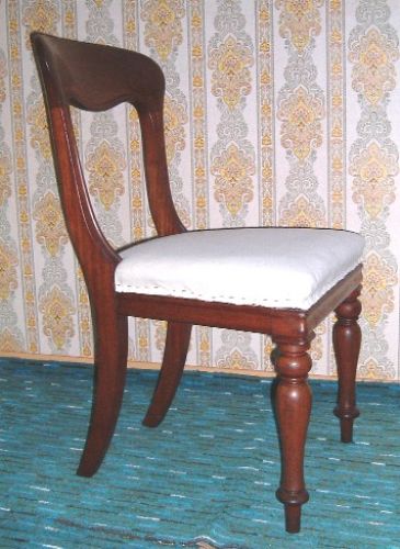 Wanted - Wanted Early Victorian mahogany dining chairs