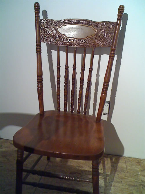 Wanted - I am looking for wood dining chair